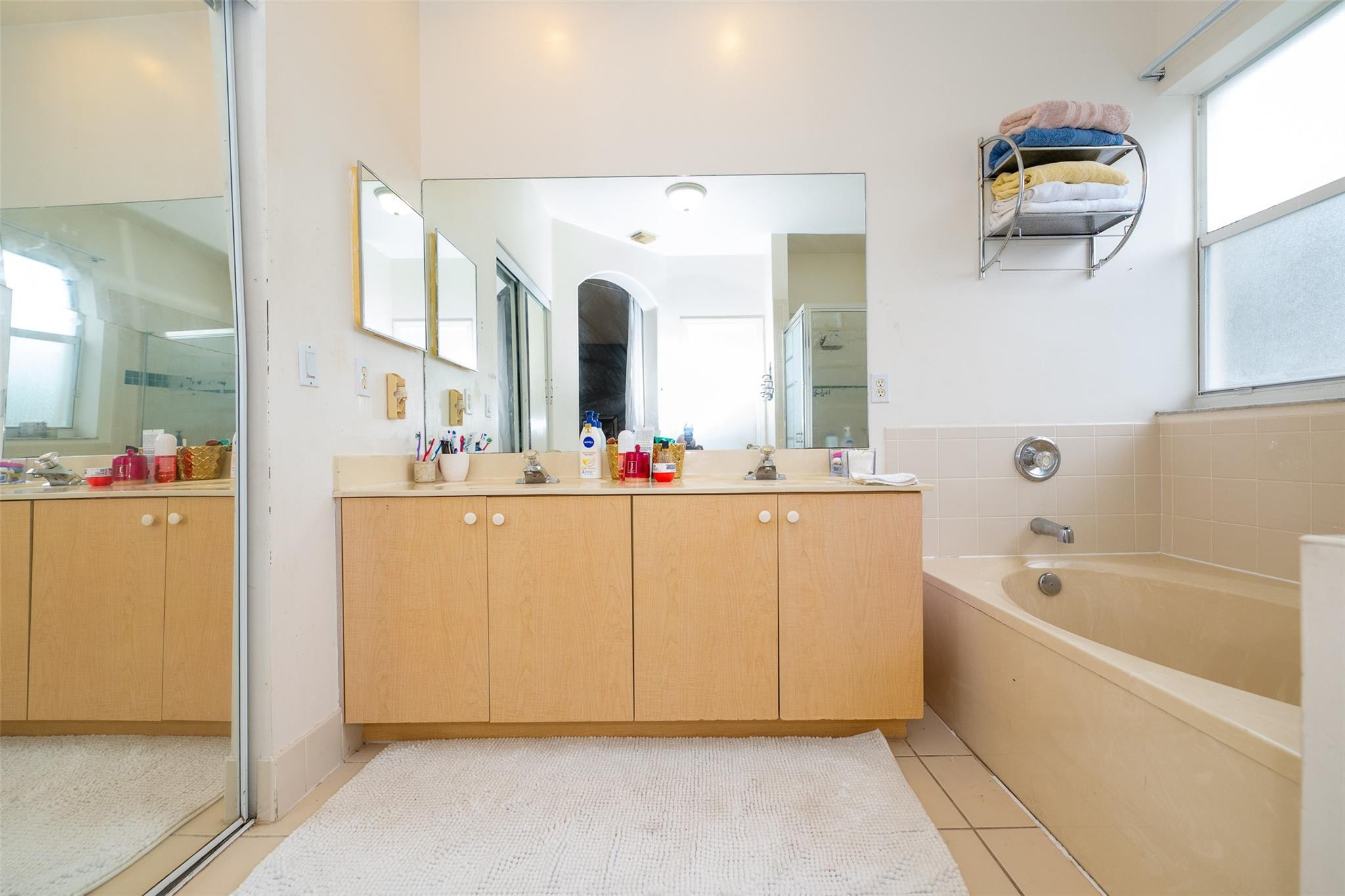 2257 NW 77th Terrace