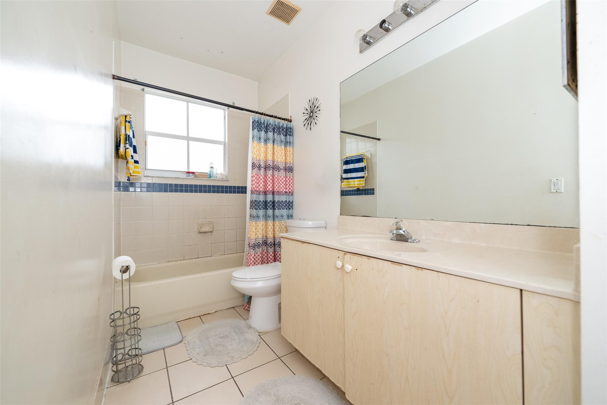 2257 NW 77th Terrace