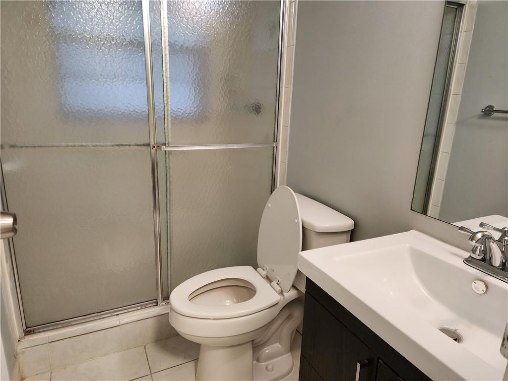 1005 Country Club Drive 207