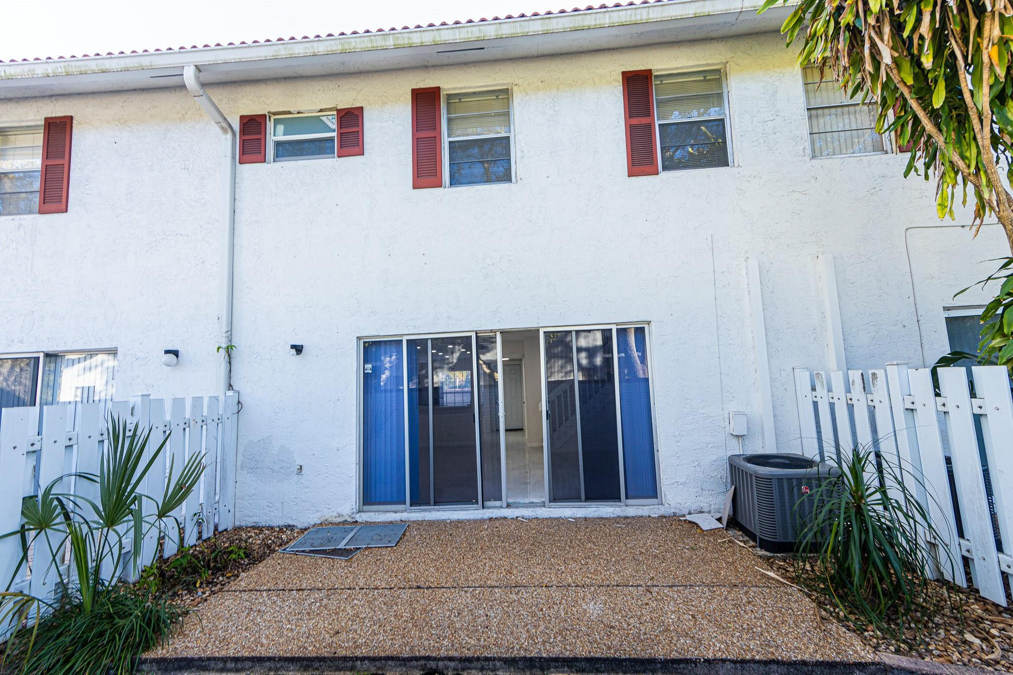 8939 NW 23rd Street