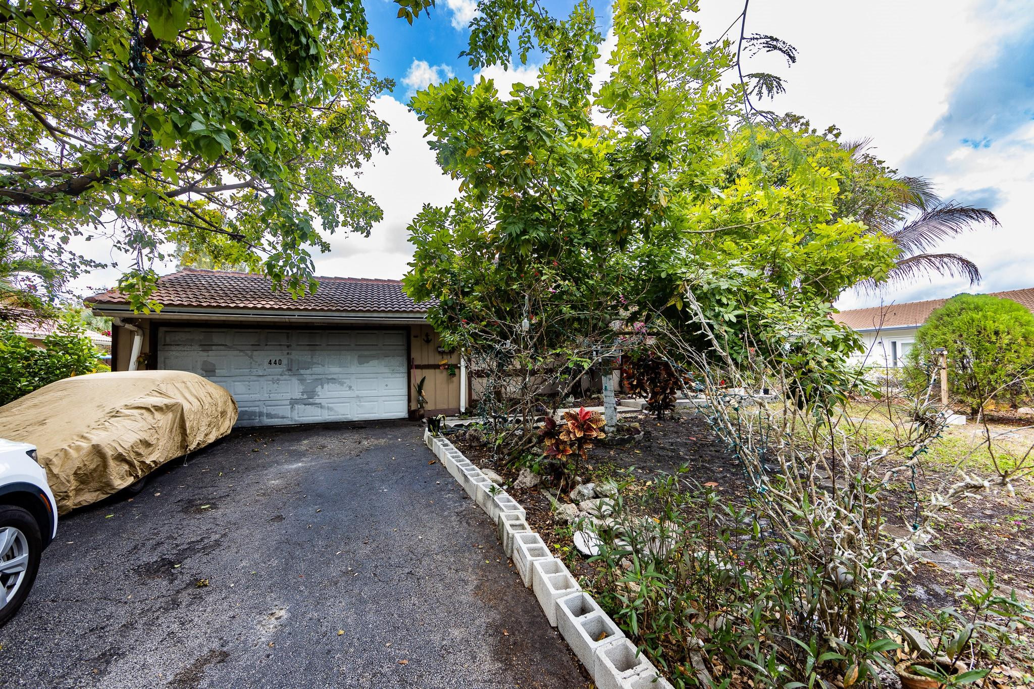 4404 NW 75th Terrace