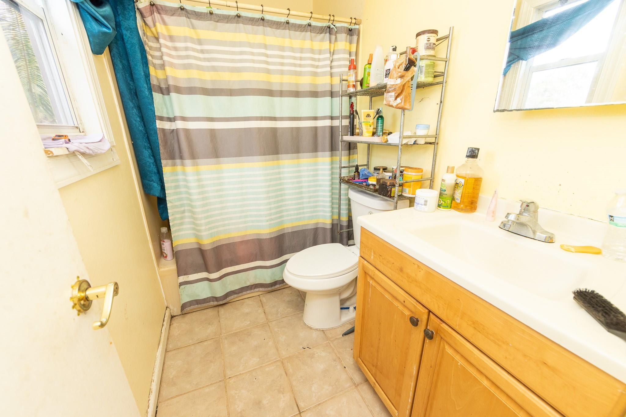 4404 NW 75th Terrace