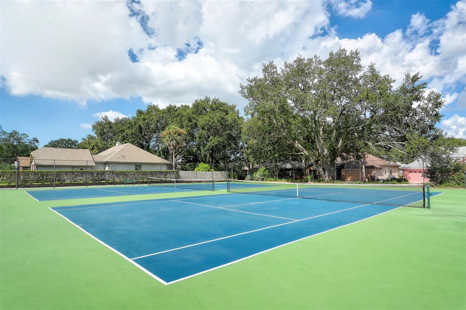 5037 80TH AVENUE PLZ E