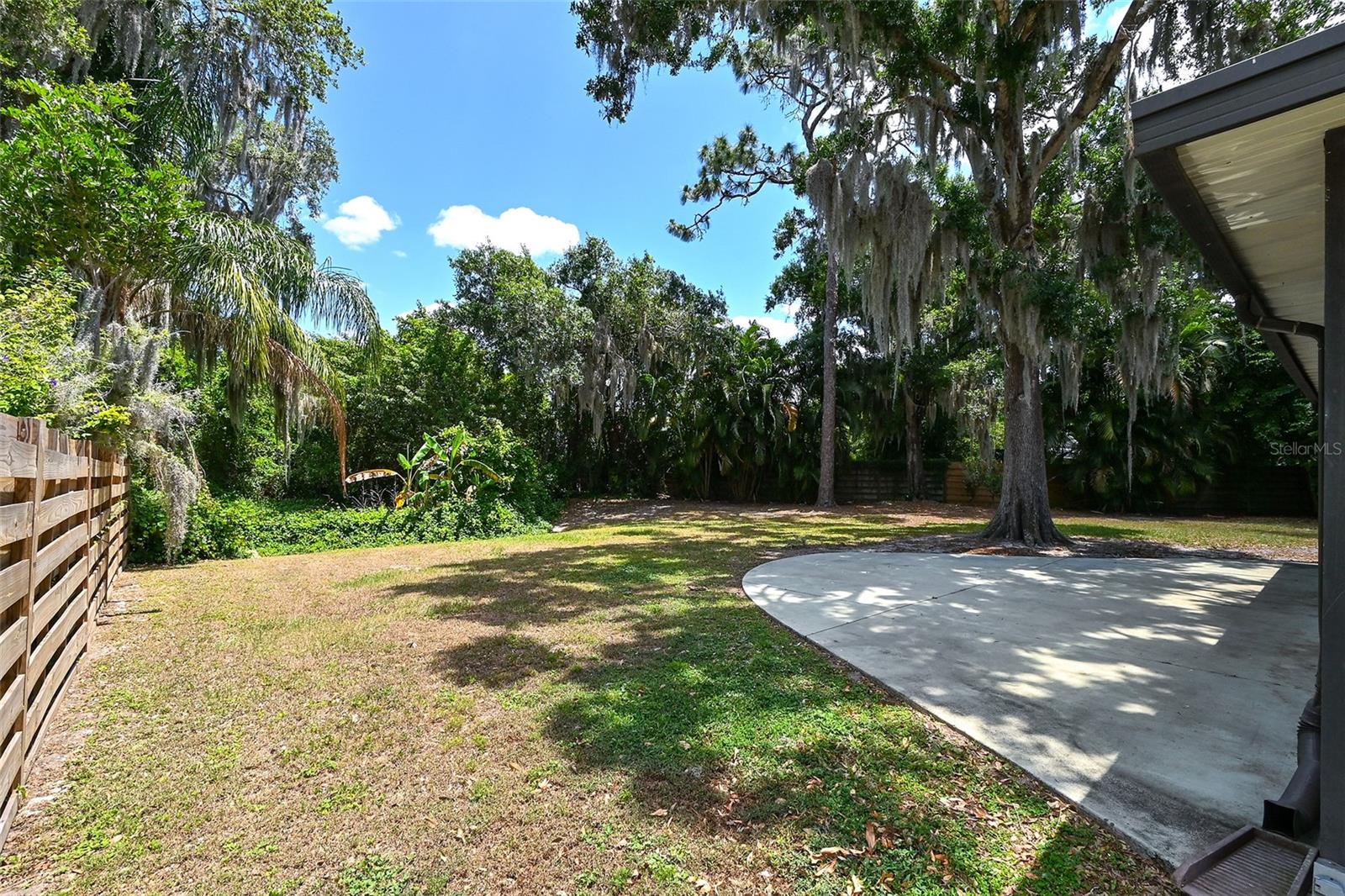 5037 80TH AVENUE PLZ E