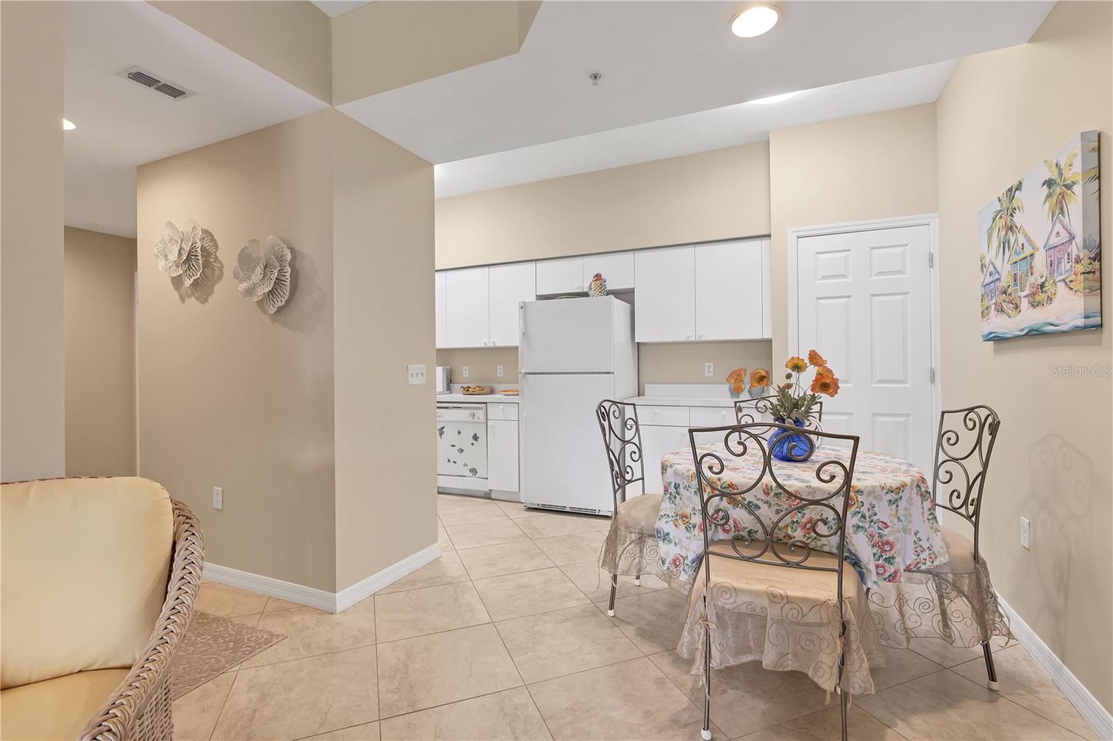 4244 CENTRAL SARASOTA PKWY #712