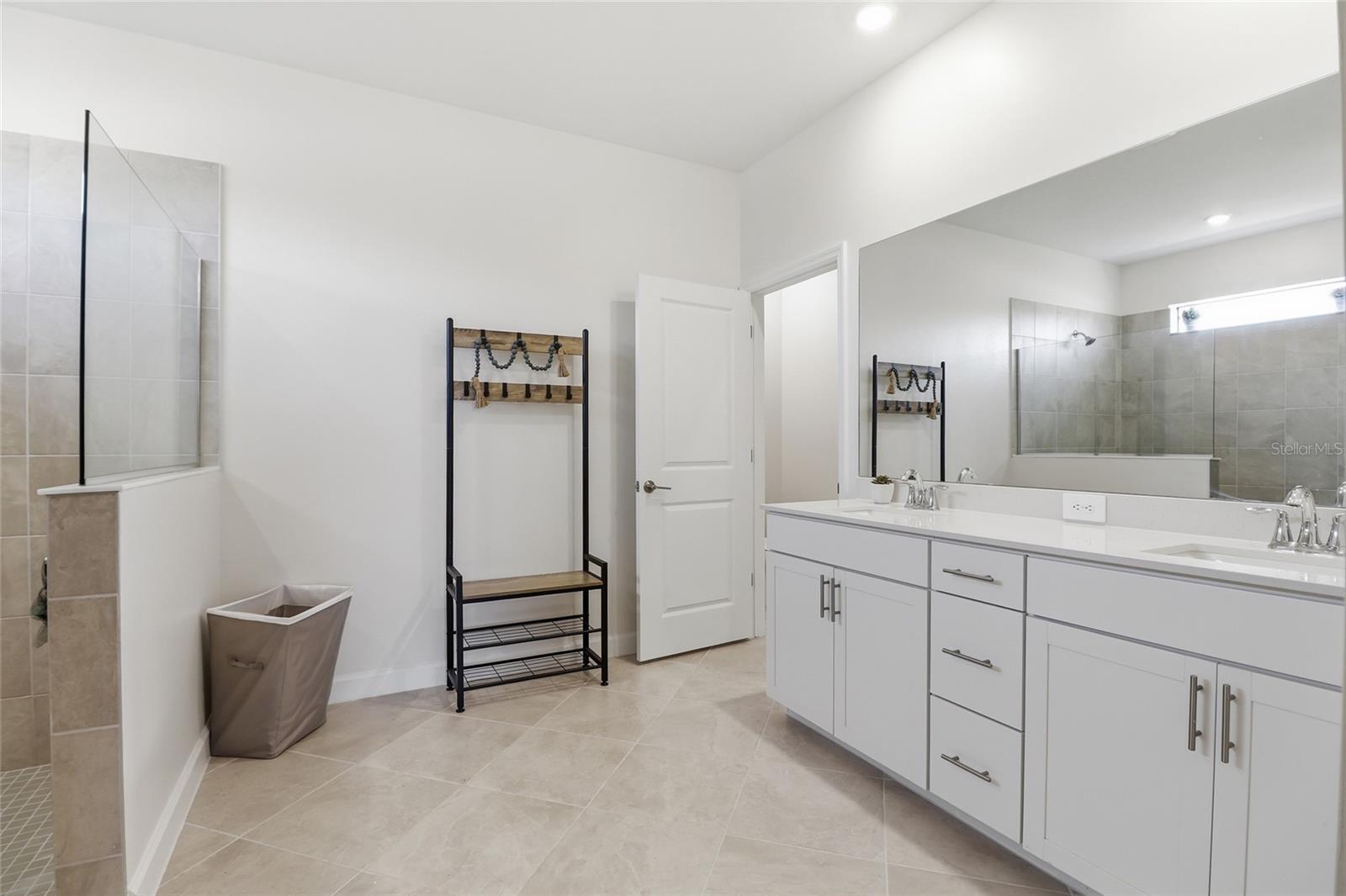 15169 SERENE SHORES LOOP