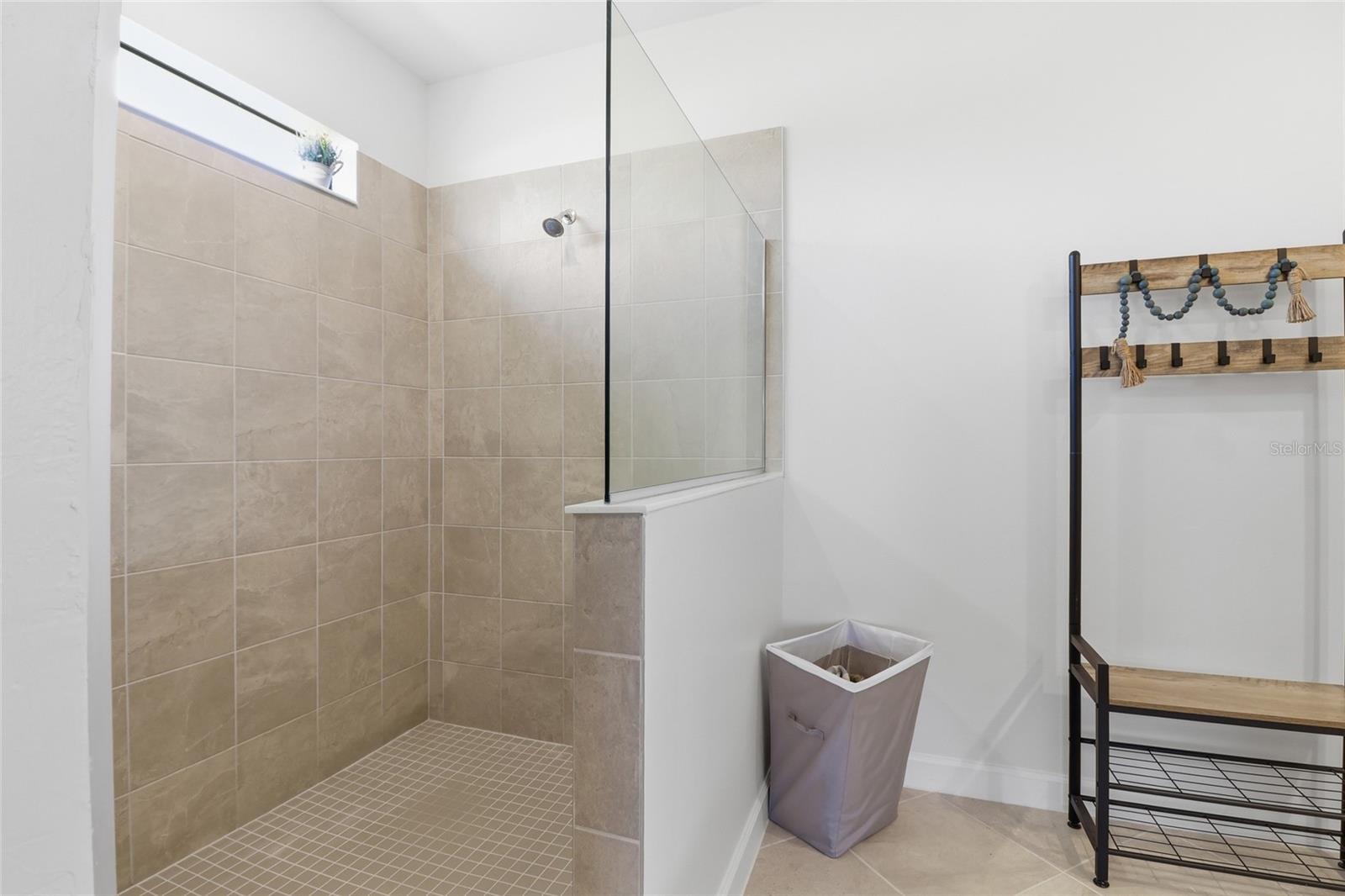 15169 SERENE SHORES LOOP