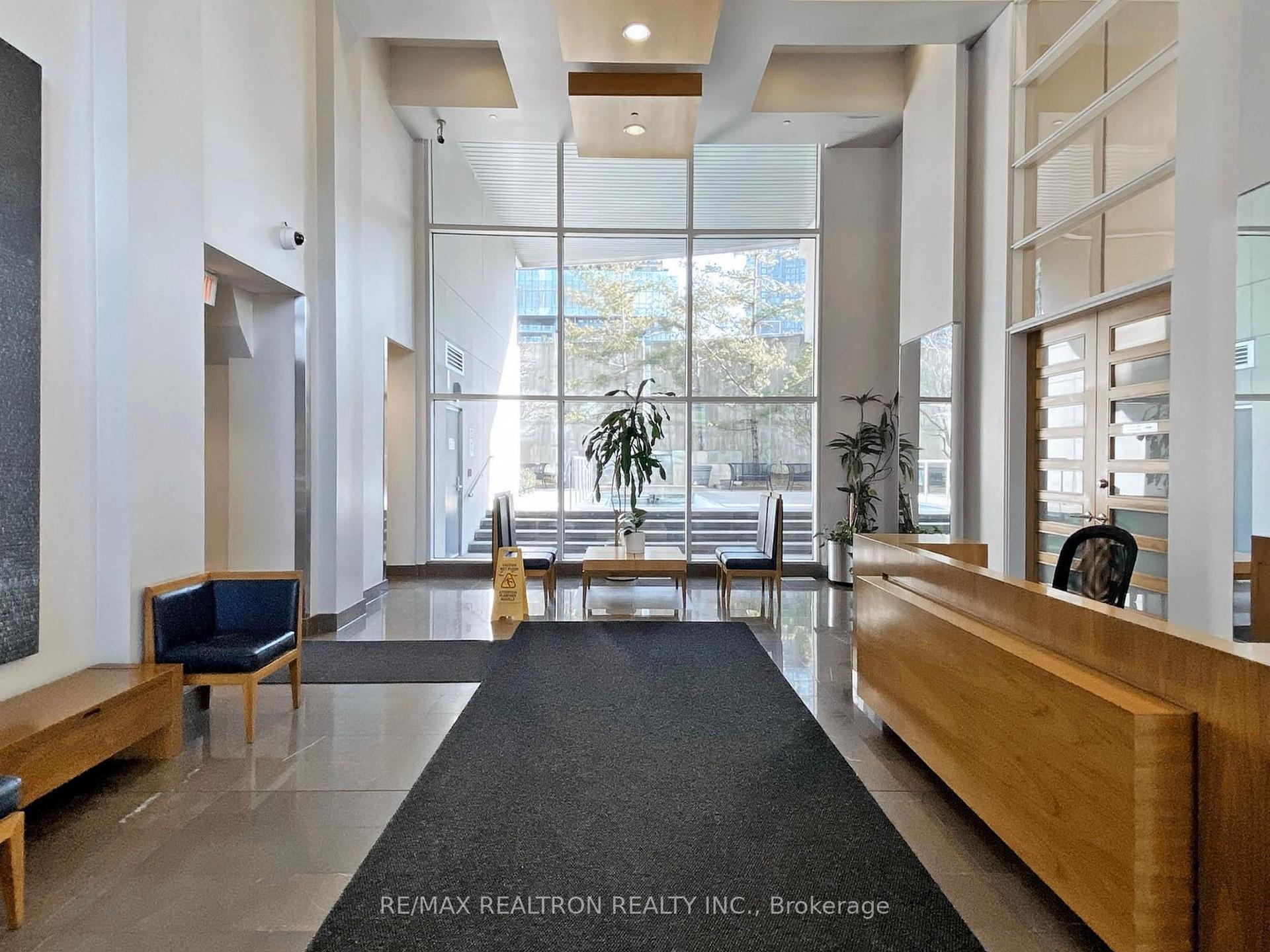 397 Front Street W 2706