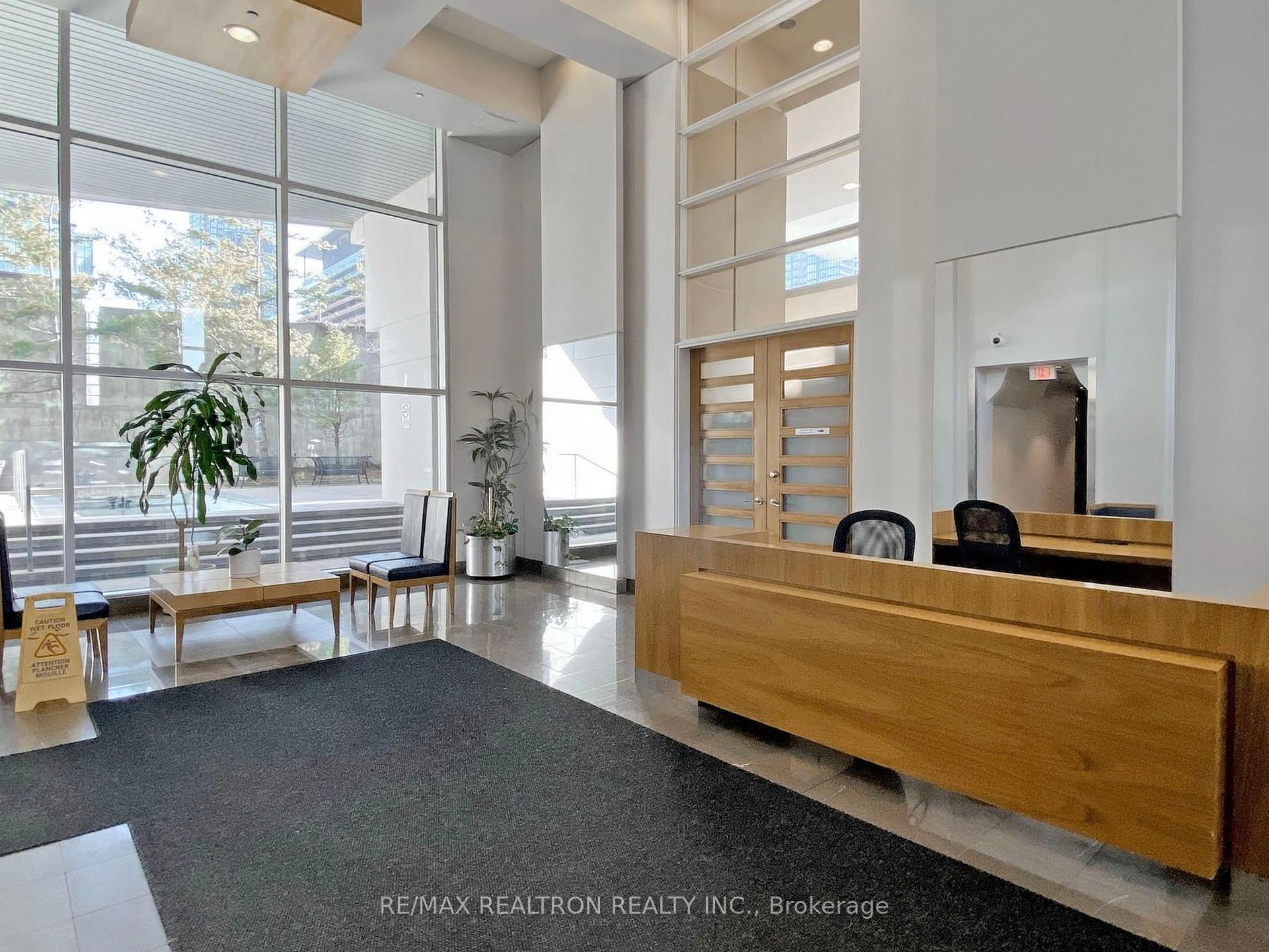 397 Front Street W 2706