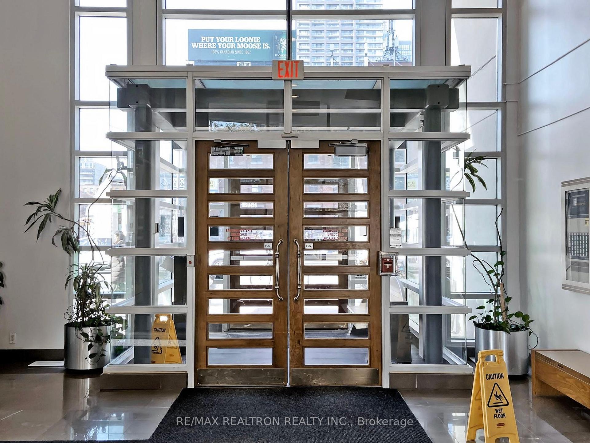 397 Front Street W 2706