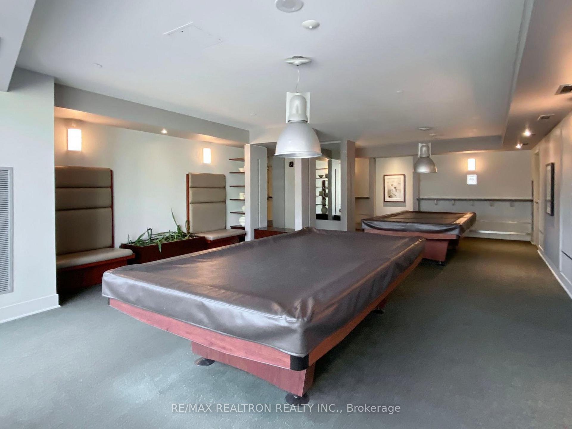 397 Front Street W 2706