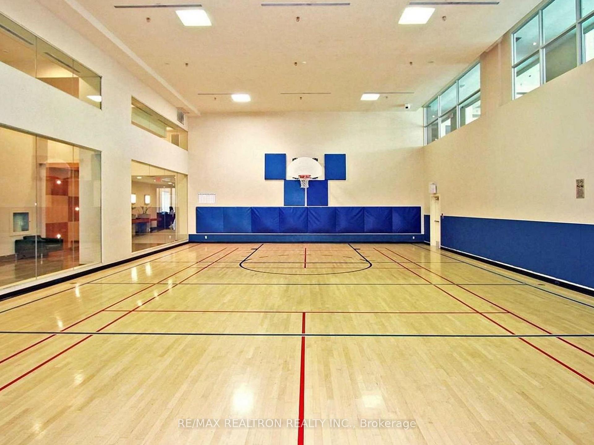 397 Front Street W 2706