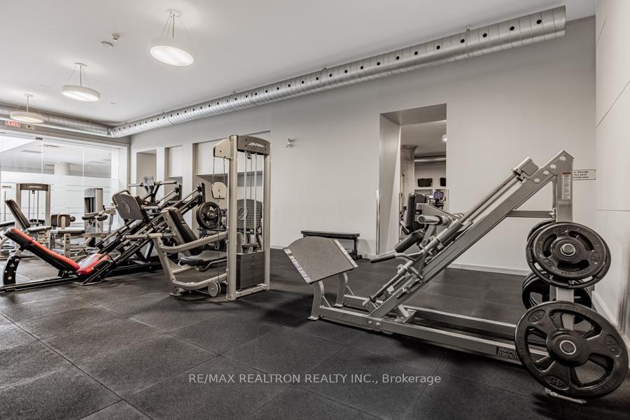 637 Lake Shore Boulevard 208