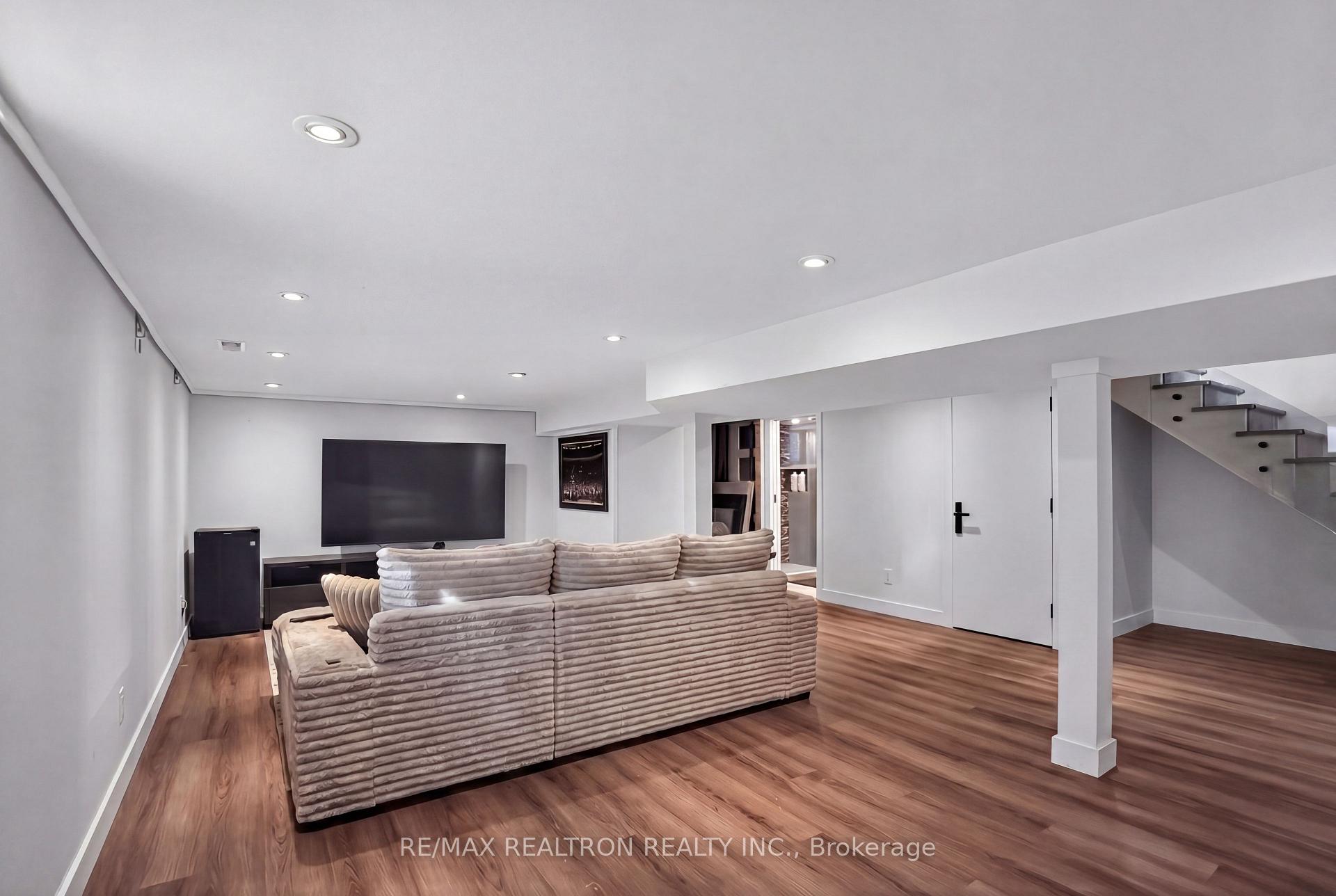 17 Lynnhaven Road