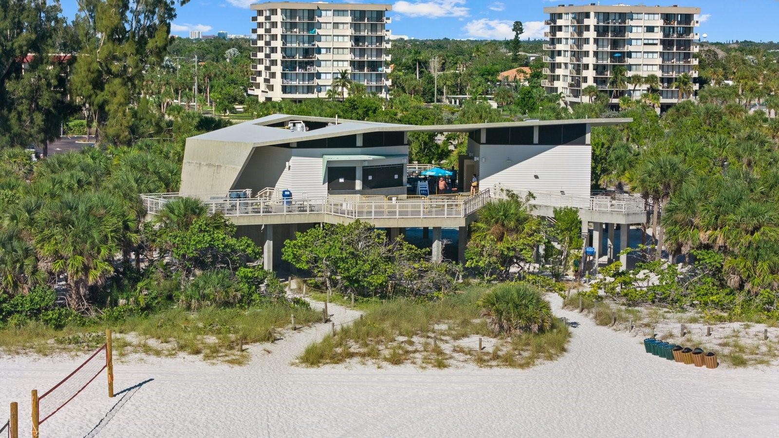 4822 OCEAN BLVD #10E
