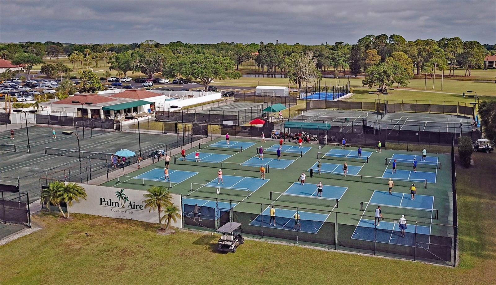 7461 W COUNTRY CLUB DR N #408