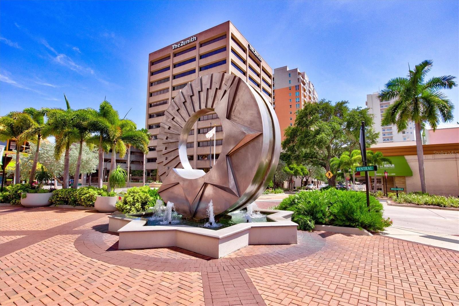 7461 W COUNTRY CLUB DR N #408