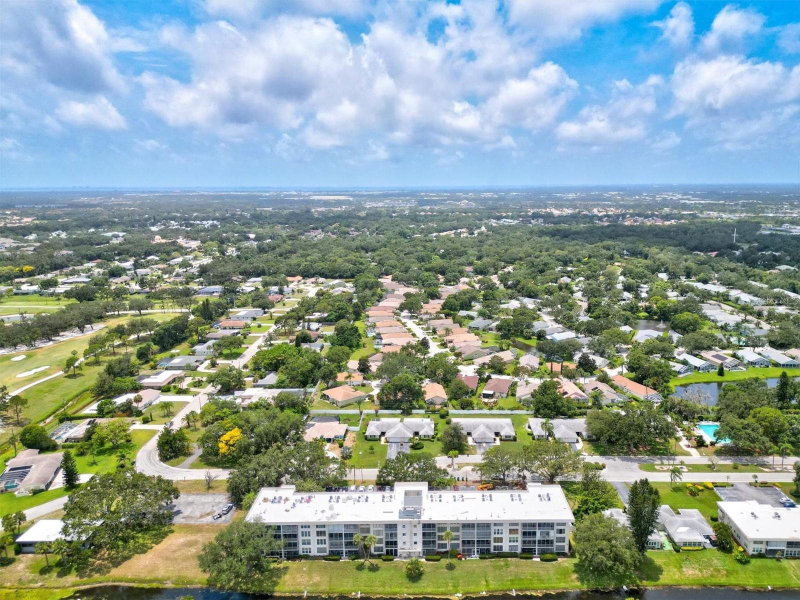 7461 W COUNTRY CLUB DR N #408