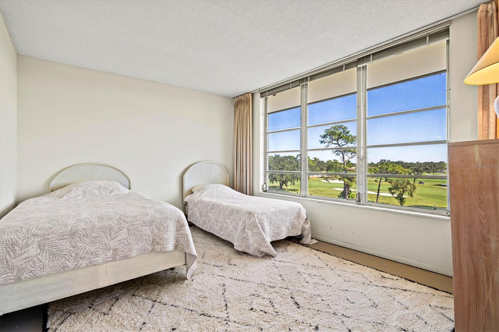 7461 W COUNTRY CLUB DR N #408