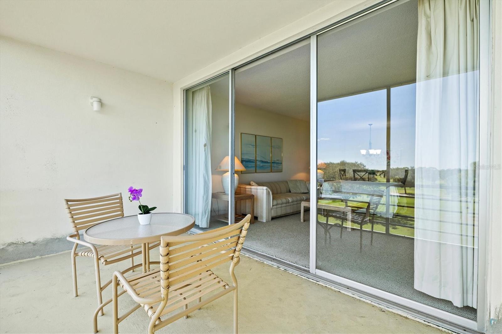 7461 W COUNTRY CLUB DR N #408