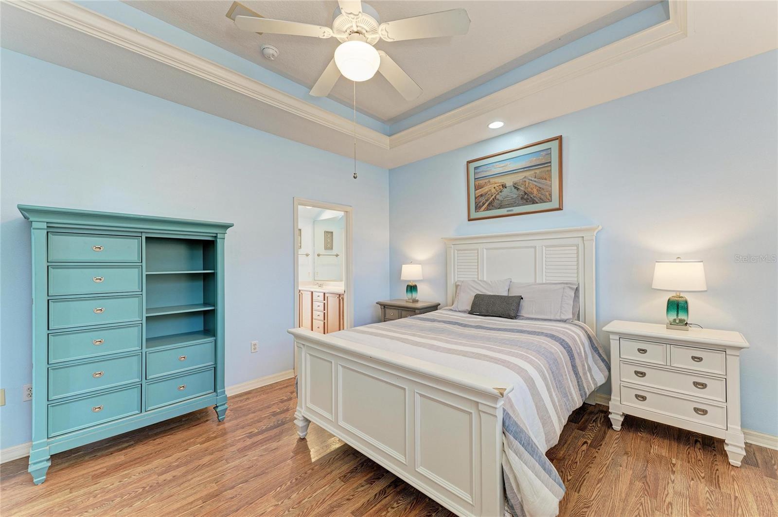 6618 TAILFEATHER WAY