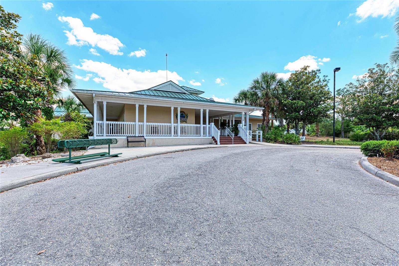 6618 TAILFEATHER WAY