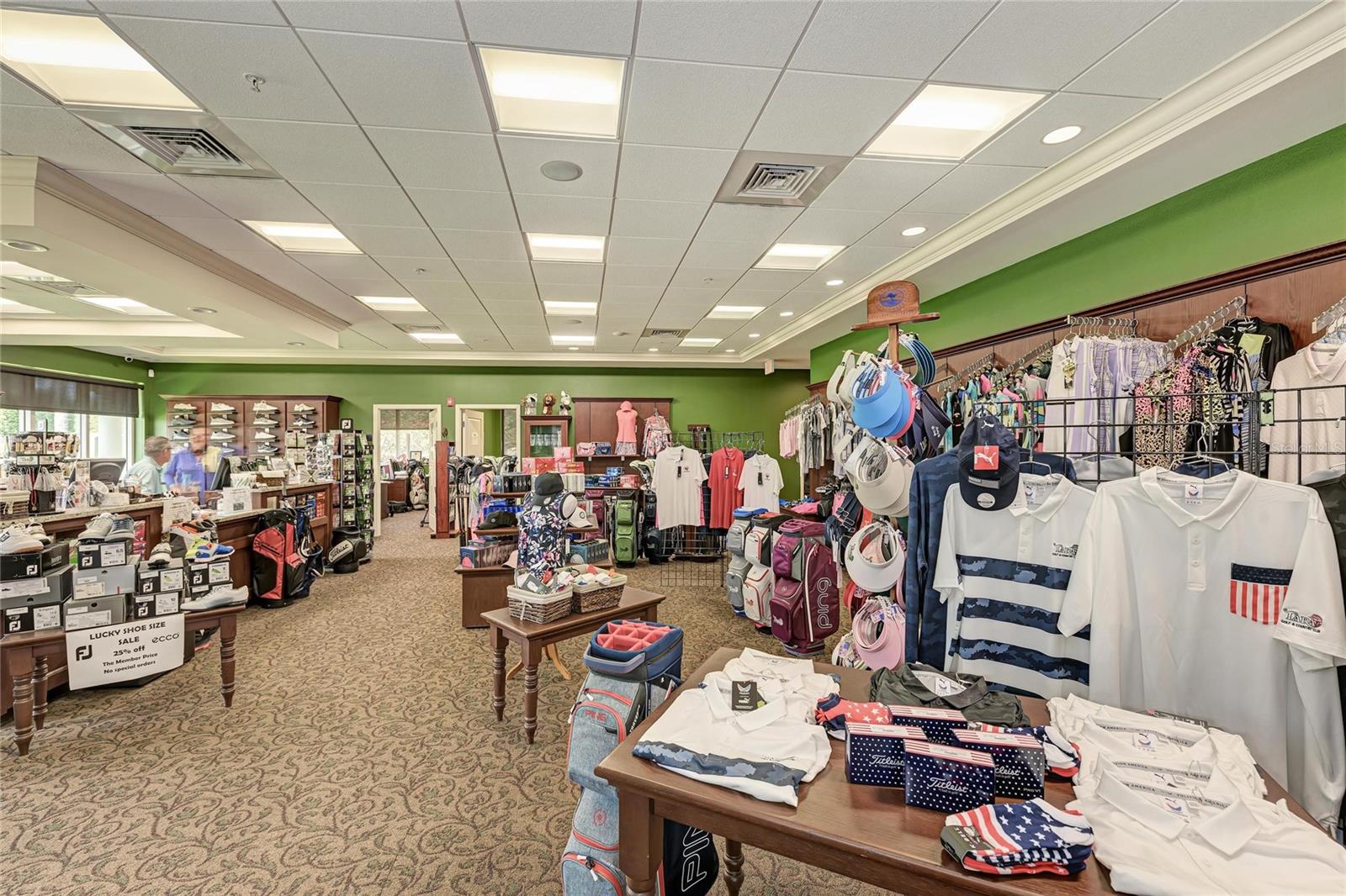 6618 TAILFEATHER WAY