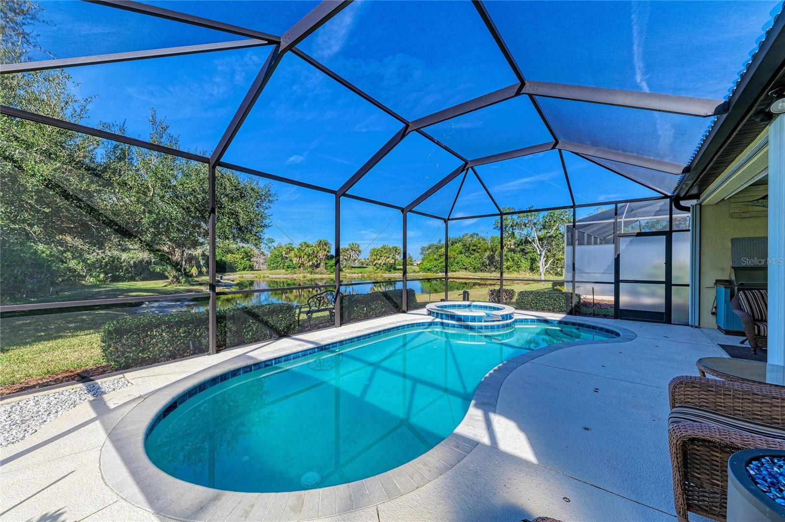 6618 TAILFEATHER WAY