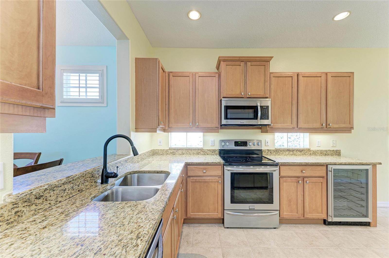 6618 TAILFEATHER WAY