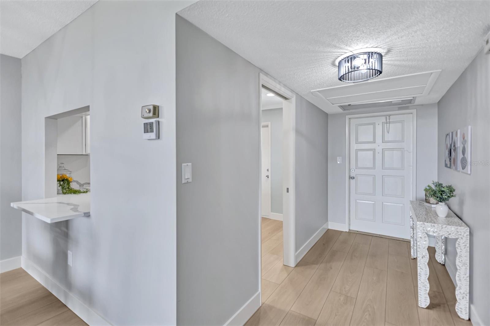 7461 W COUNTRY CLUB DR N #408