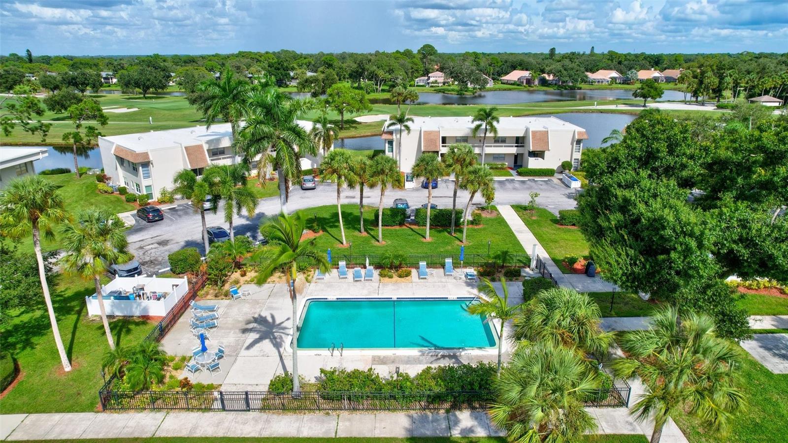 7461 W COUNTRY CLUB DR N #408