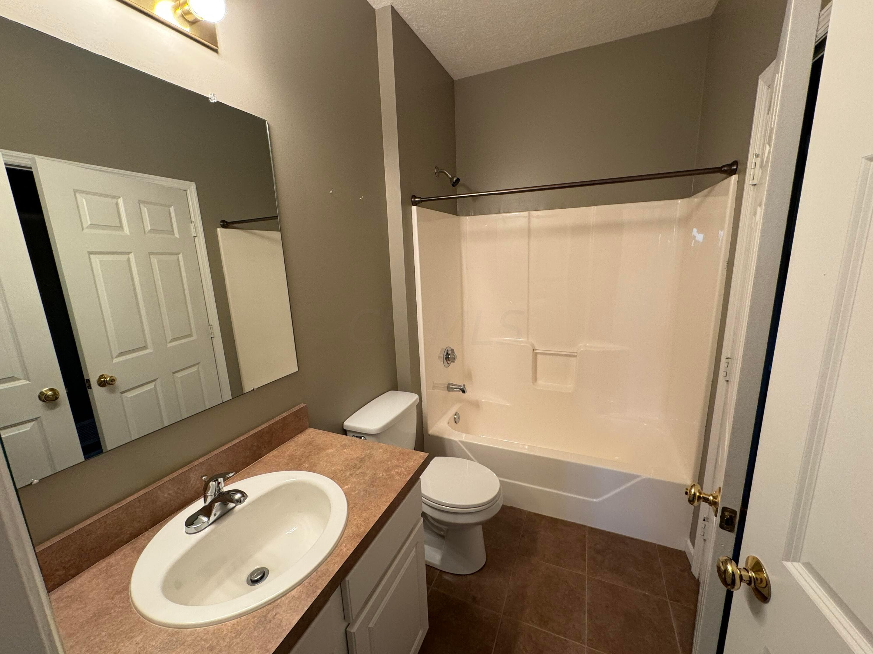 122 Maple Leaf Drive
