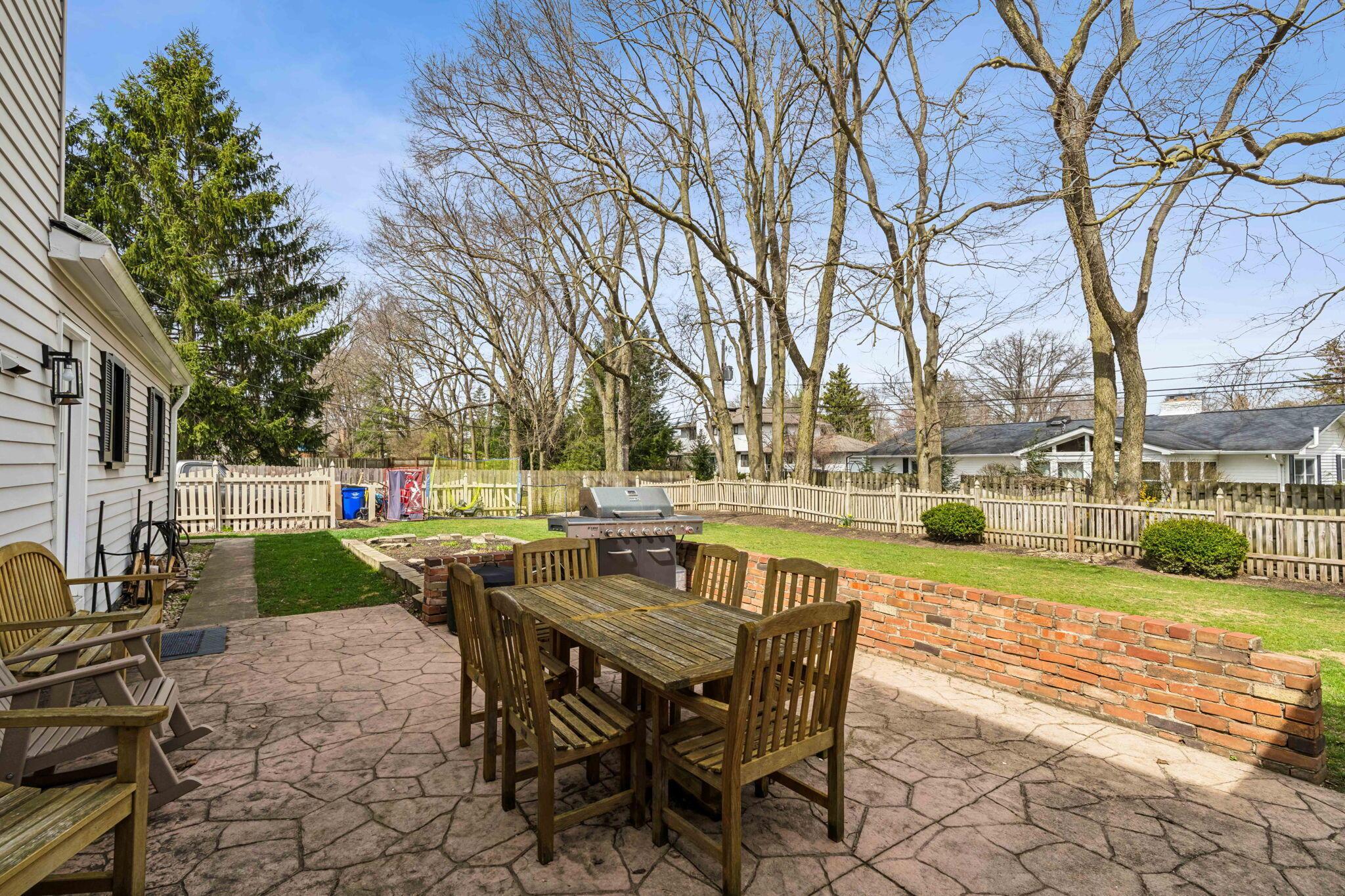 2786 Elginfield Road