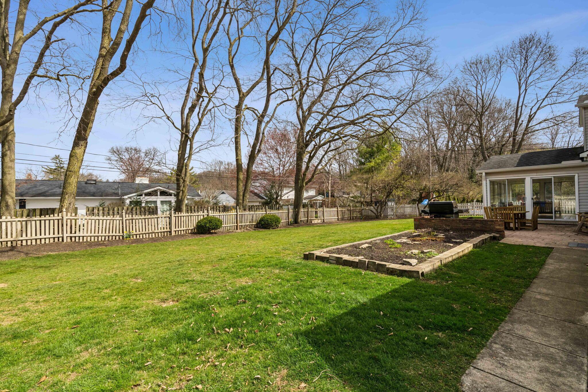 2786 Elginfield Road