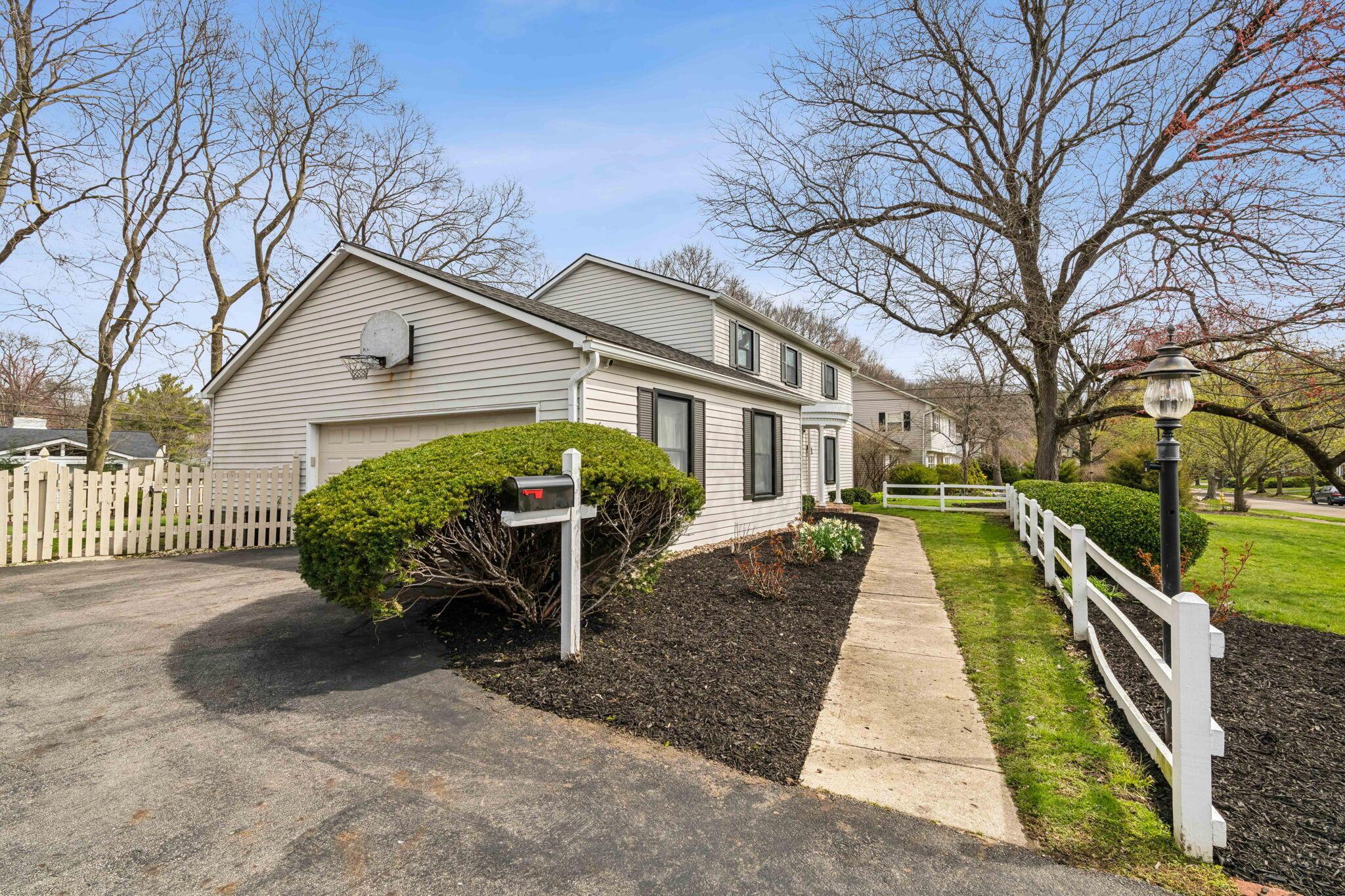 2786 Elginfield Road