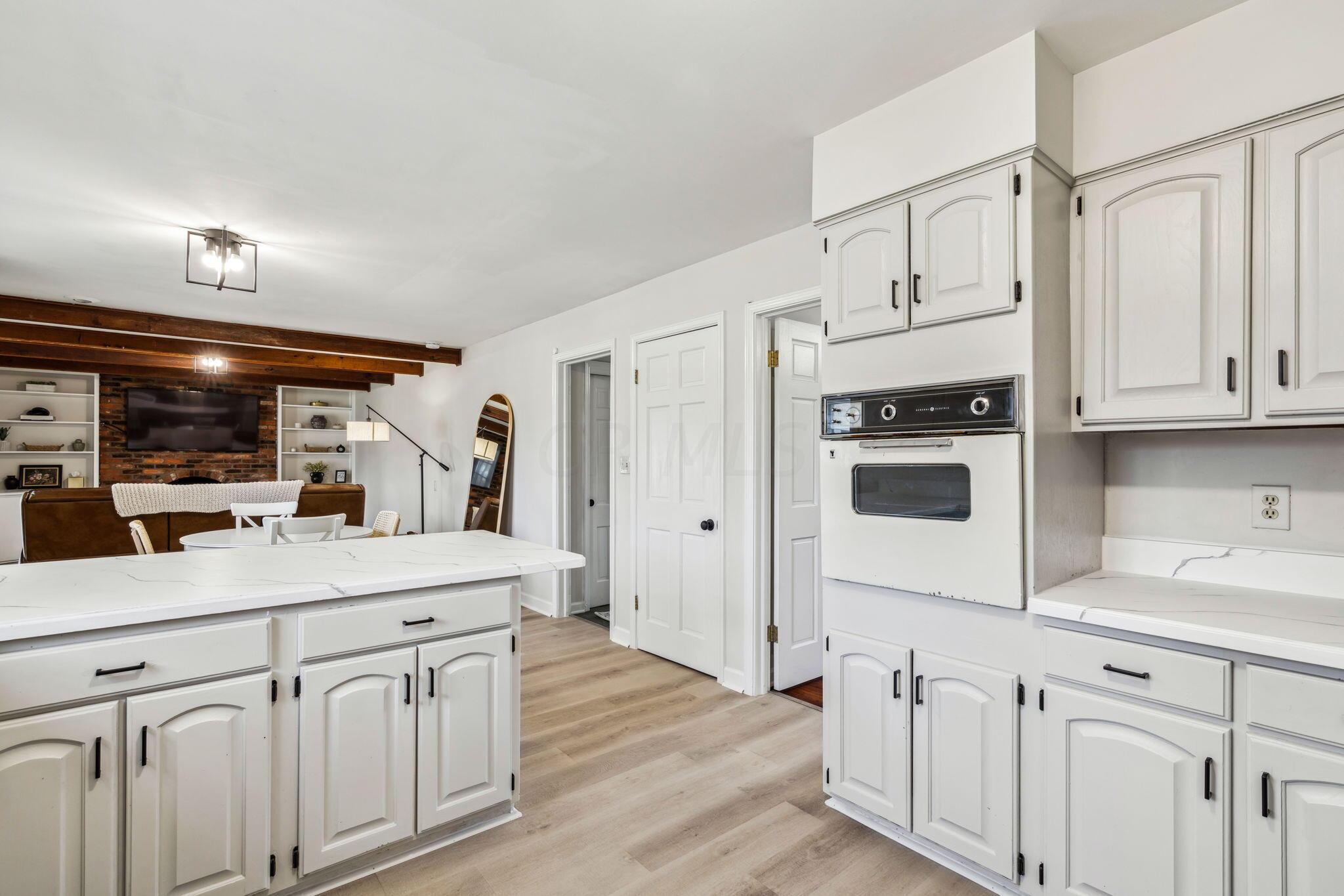 2786 Elginfield Road