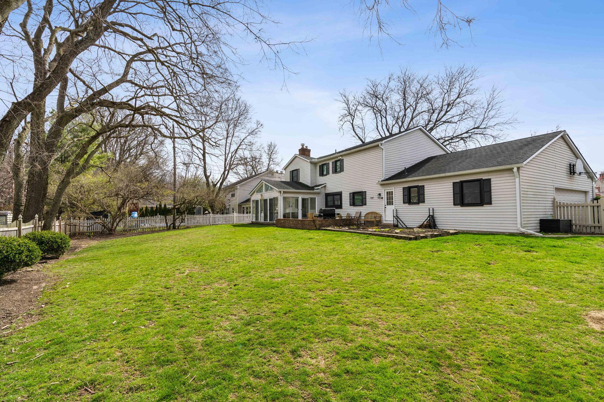 2786 Elginfield Road