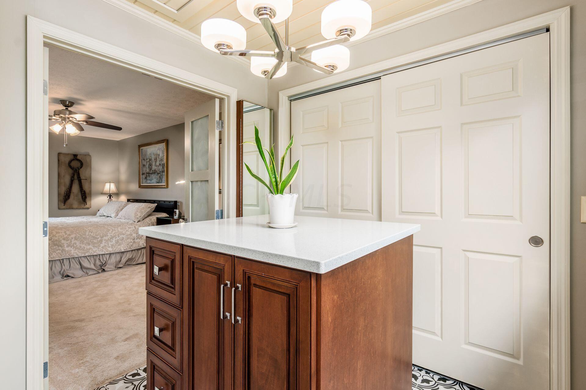1302 Cross Country Drive