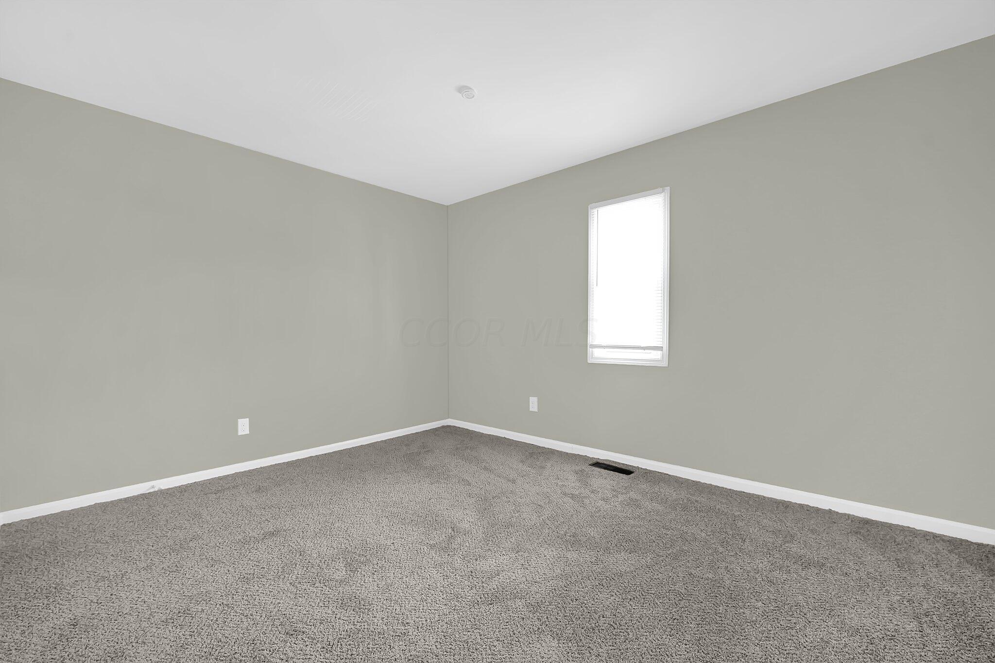 138 N Harris Avenue