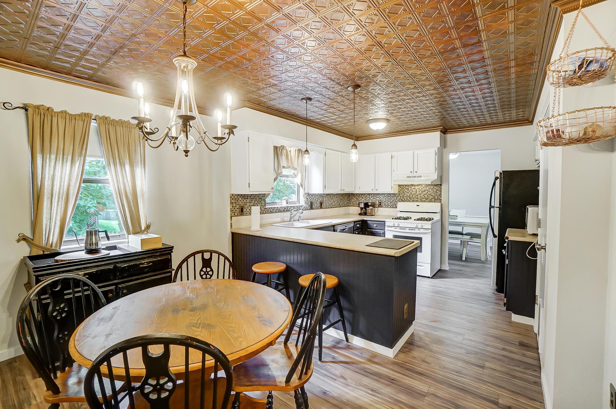 5509 Rushden Drive