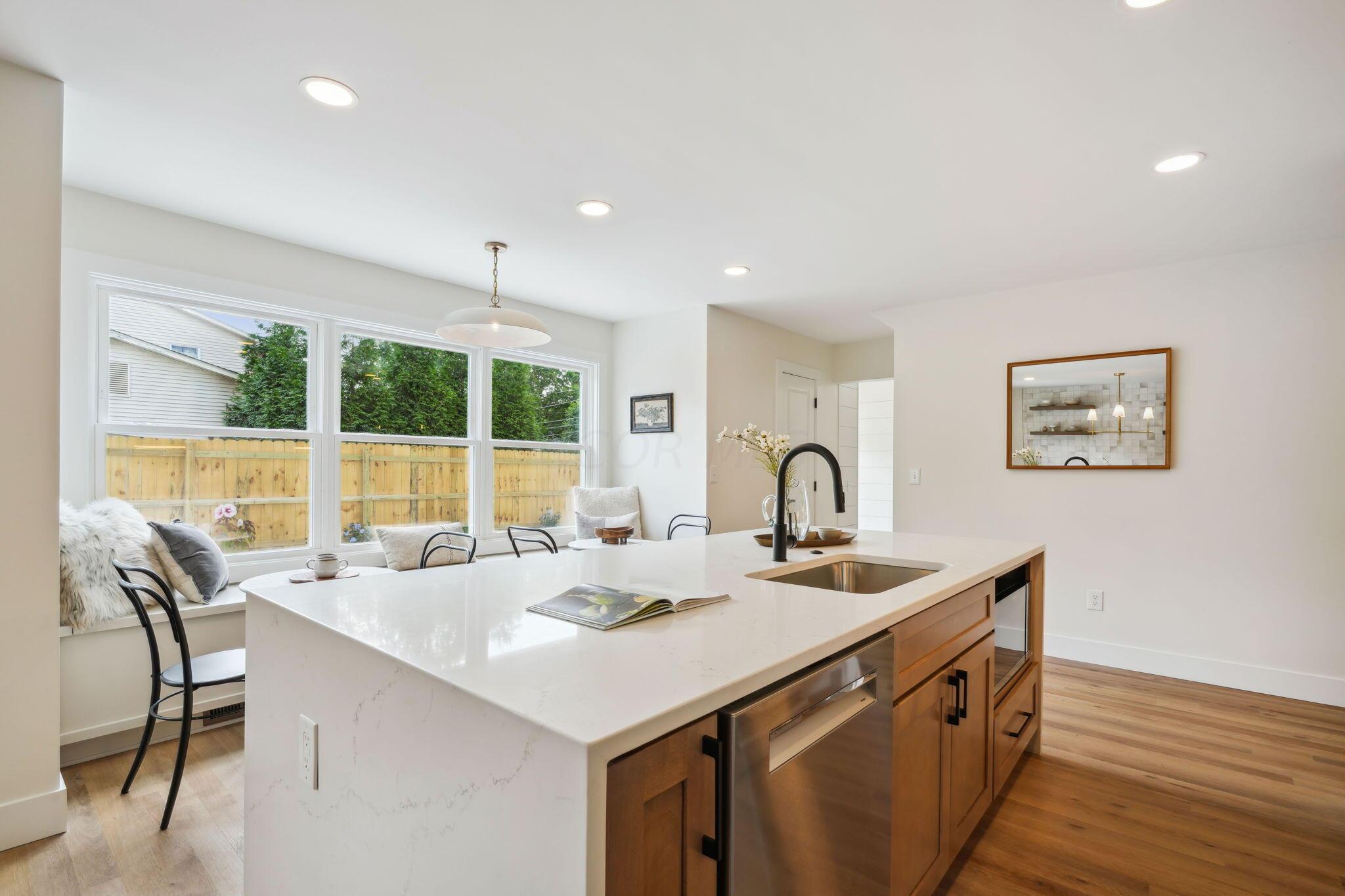 4484 Willowbrook Road