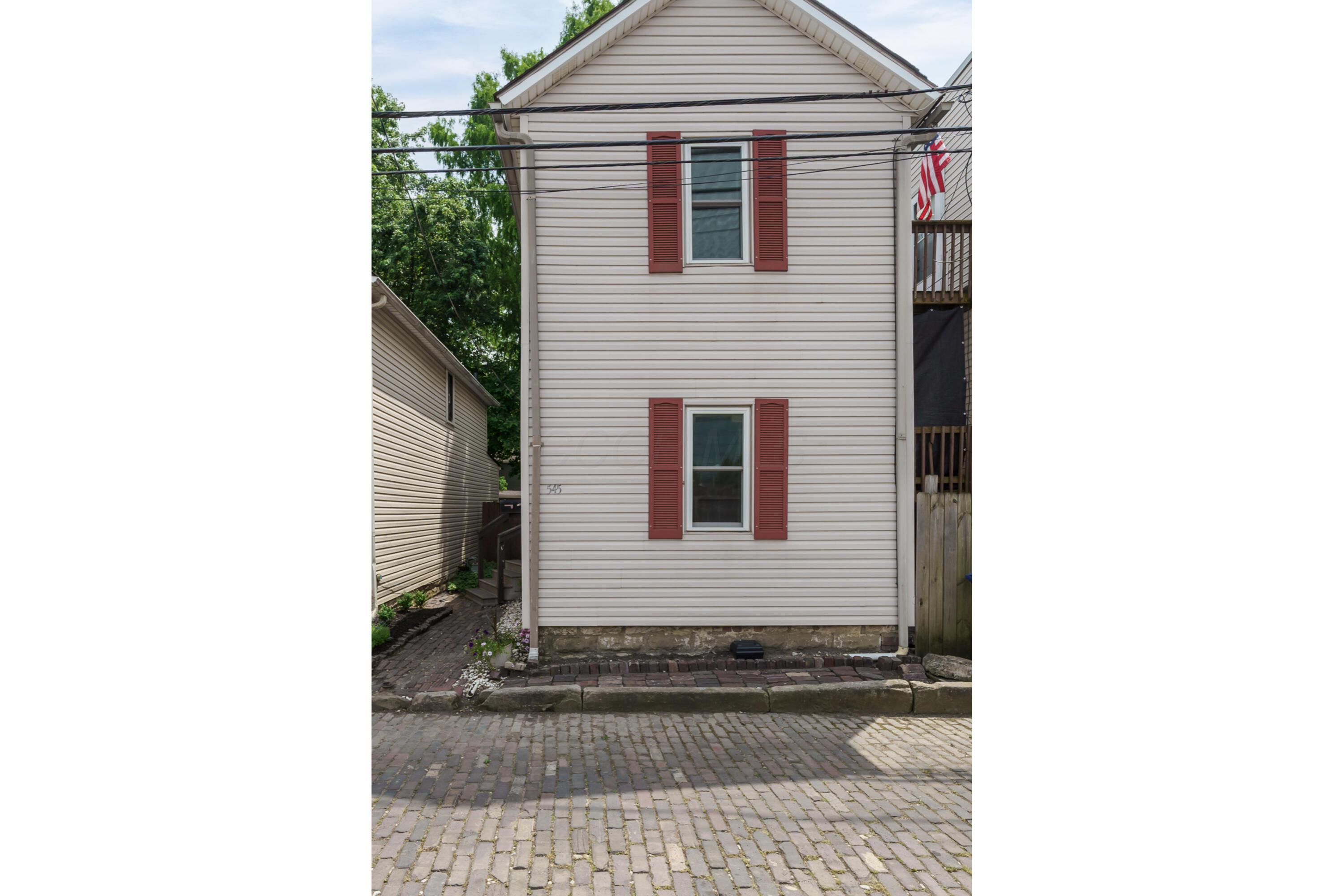 545 South Lane