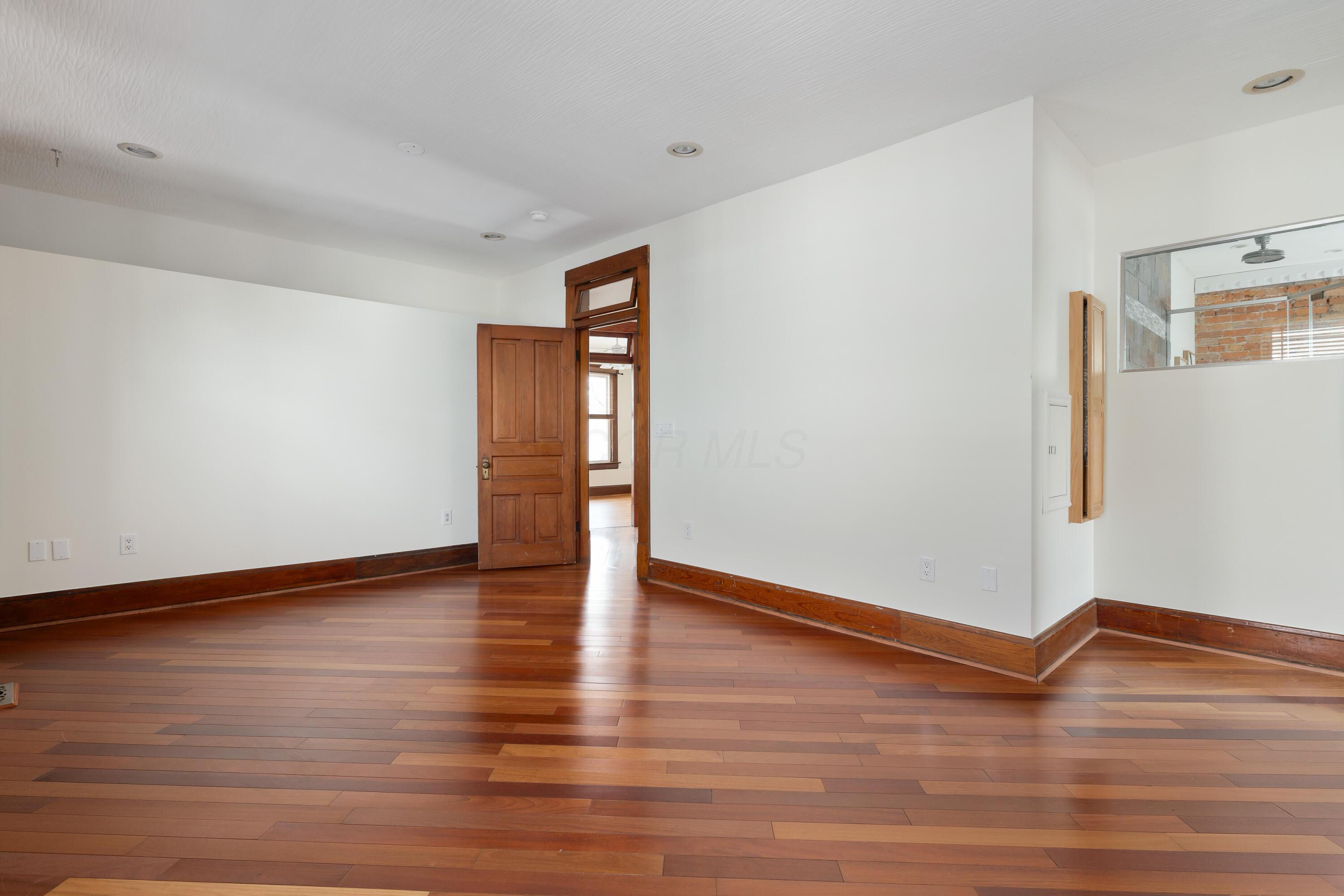 1409 S 5th Street