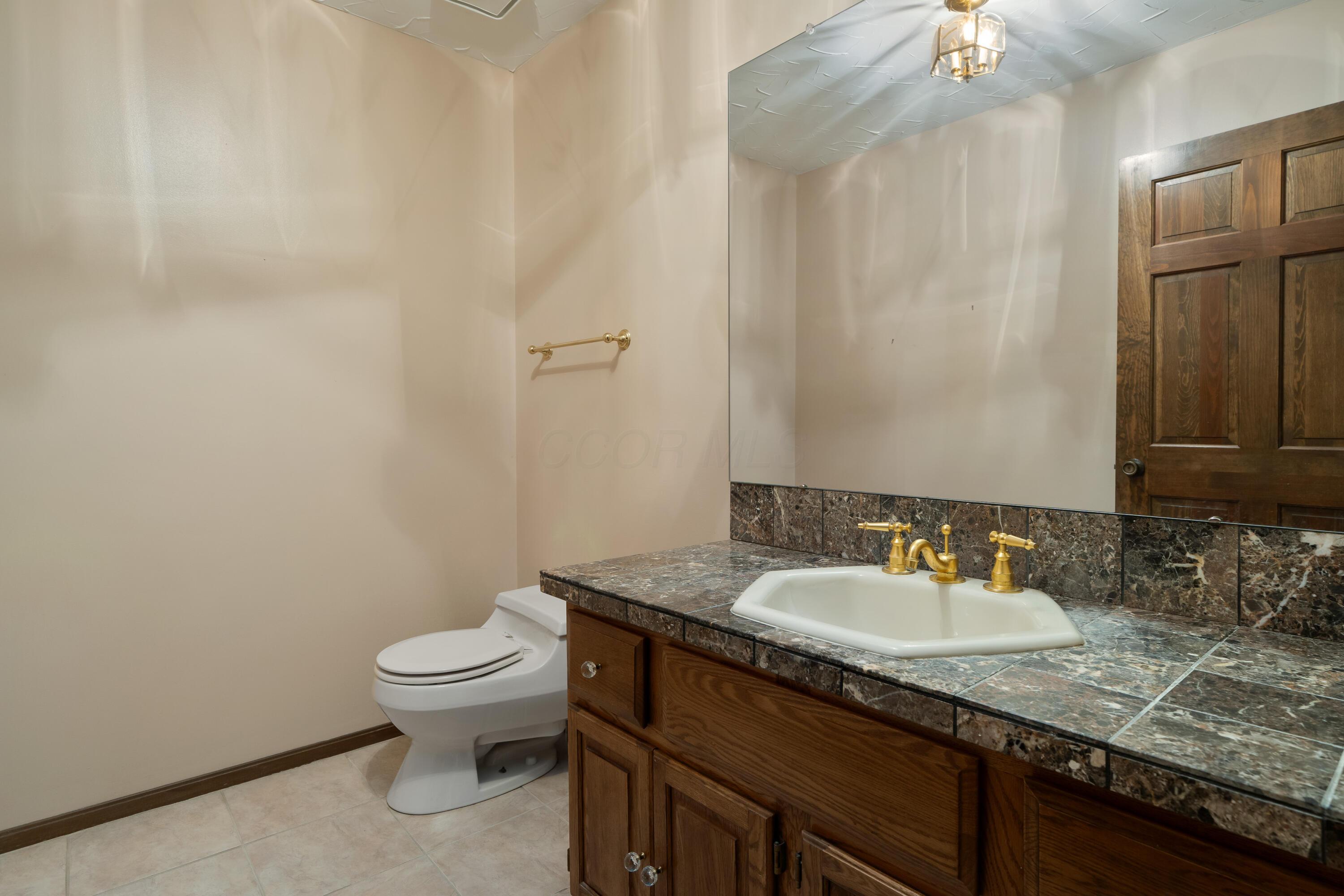 3311 Mansion Way