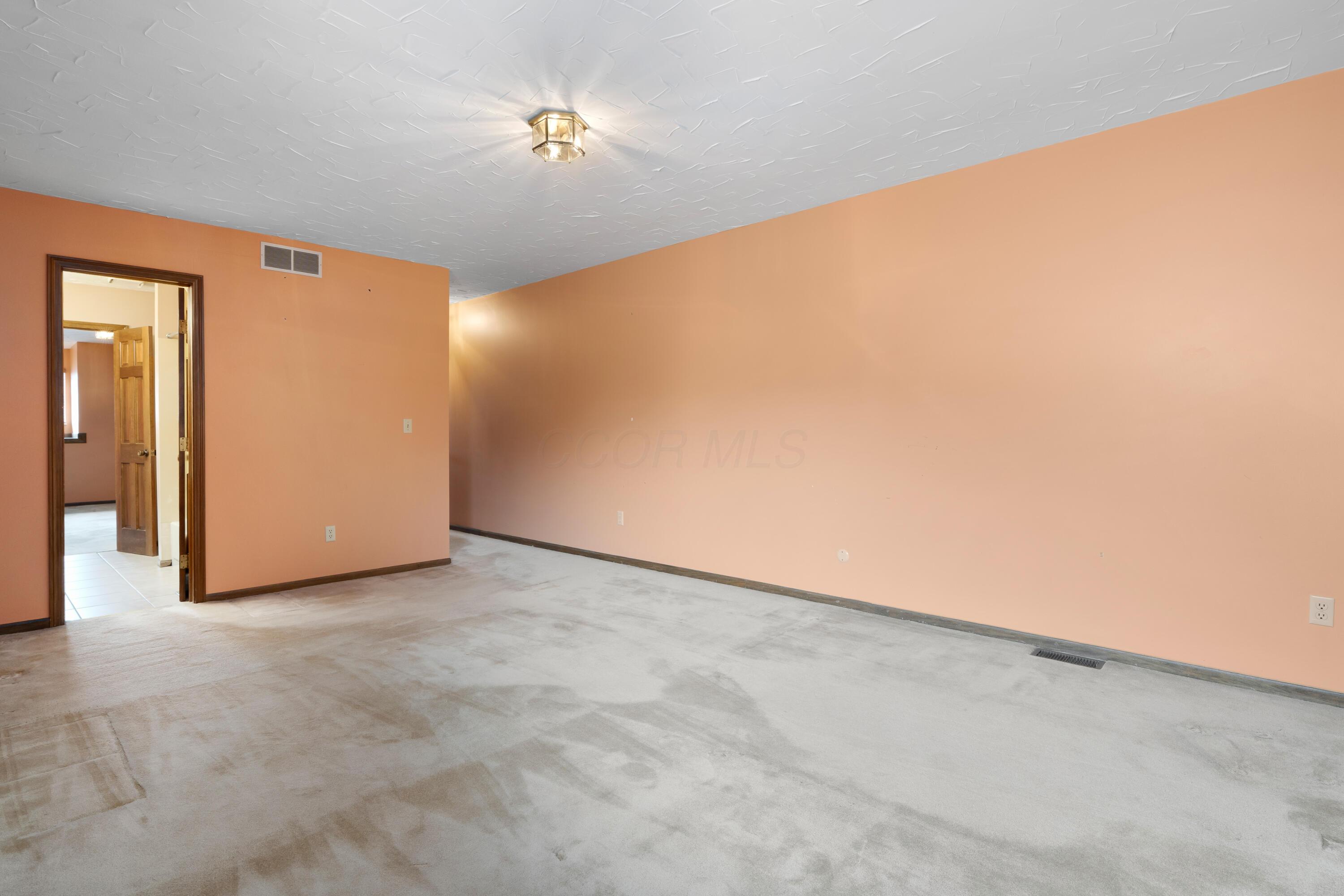 3311 Mansion Way