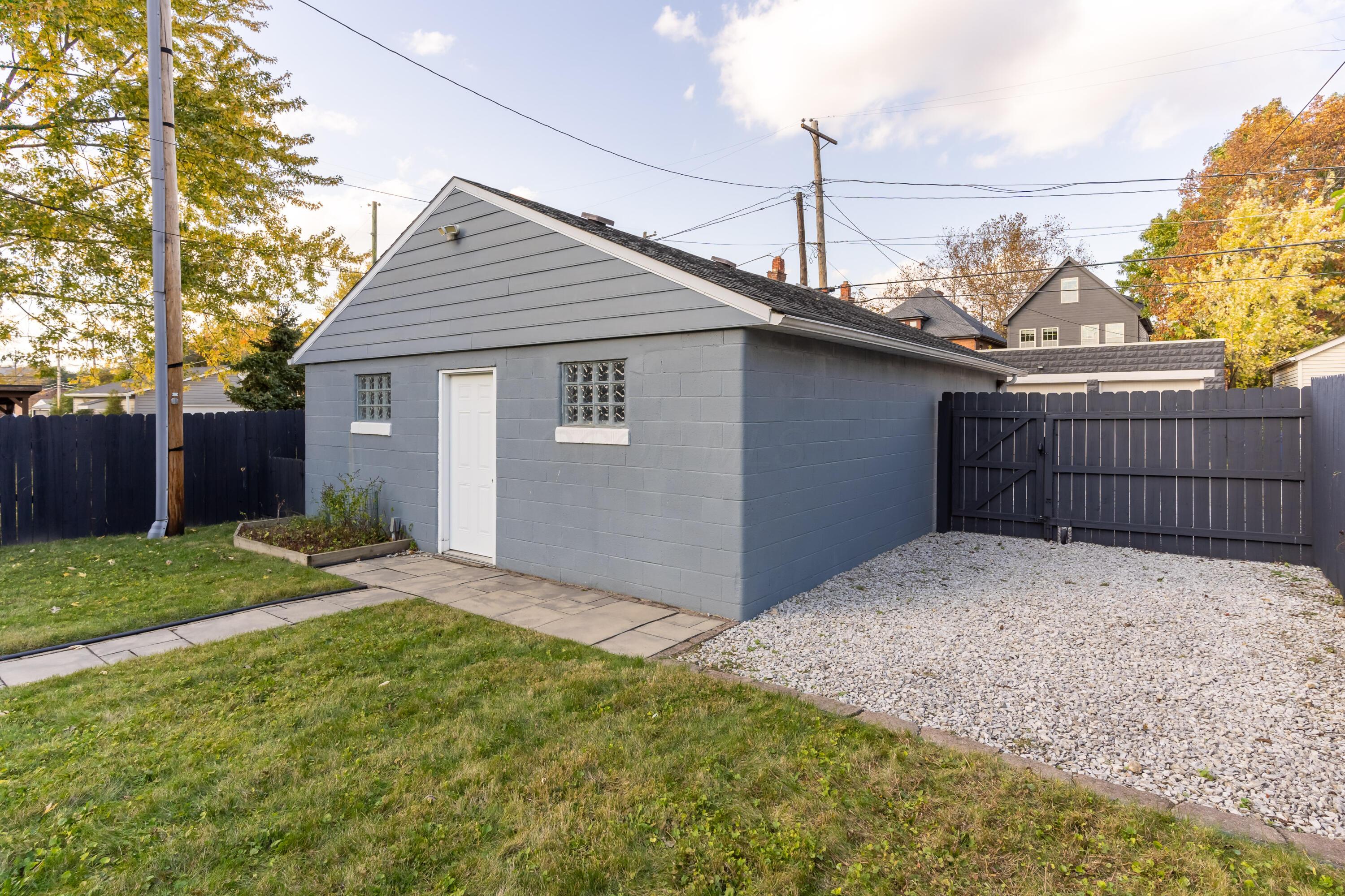 418 Forest Street