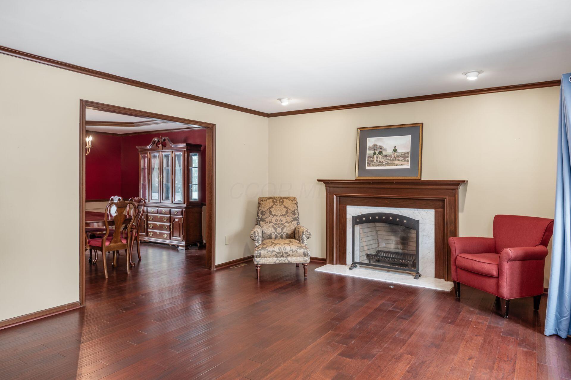 890 Pipestone Drive