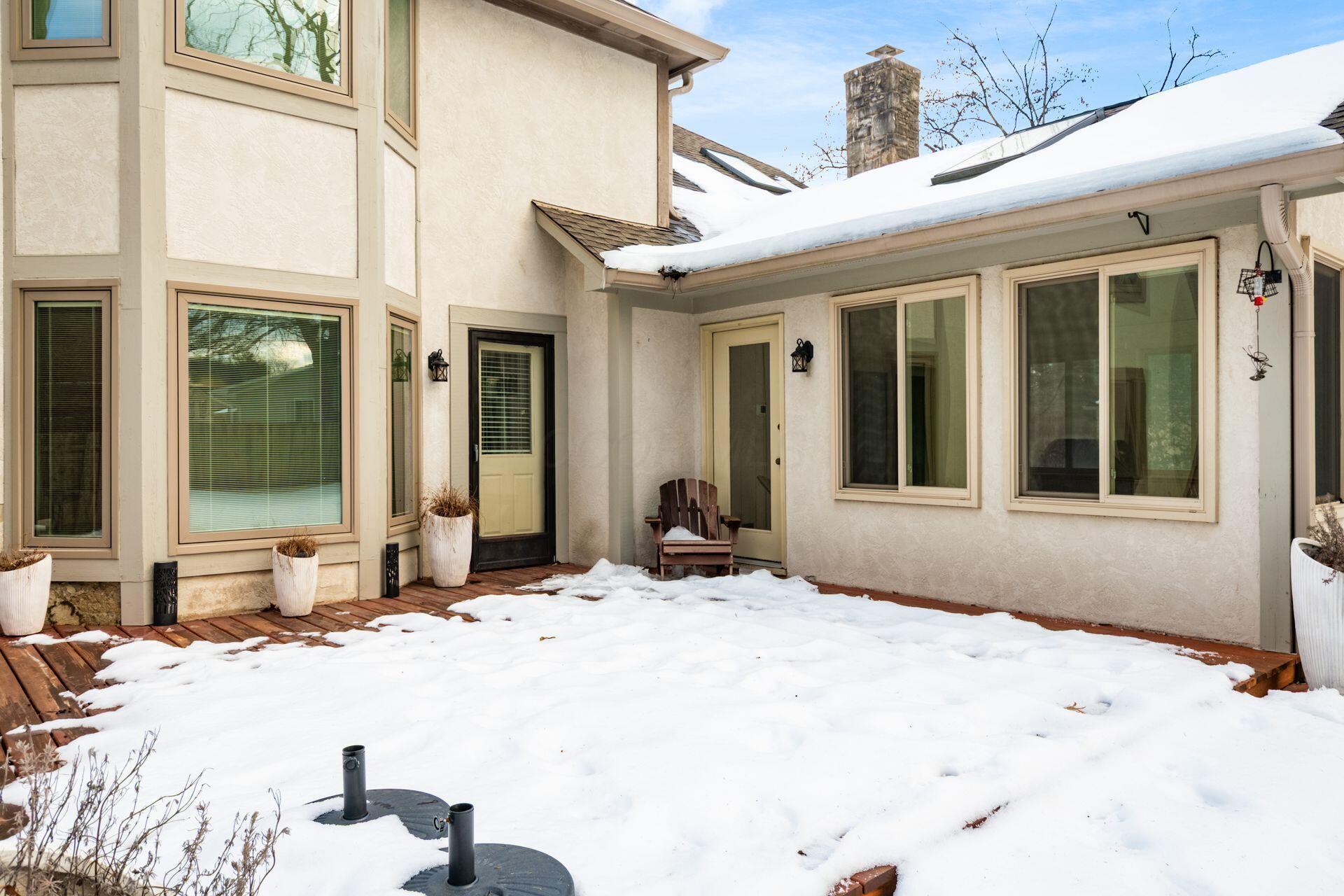 890 Pipestone Drive