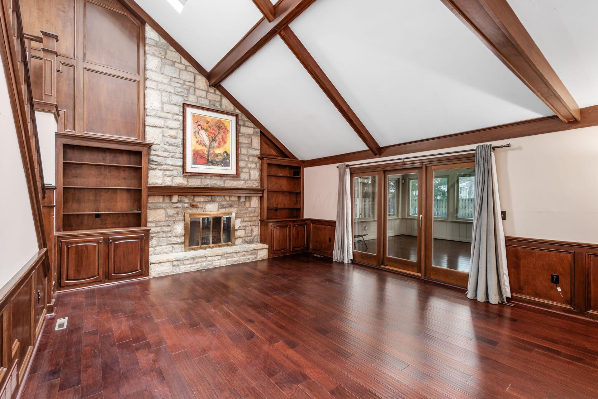 890 Pipestone Drive