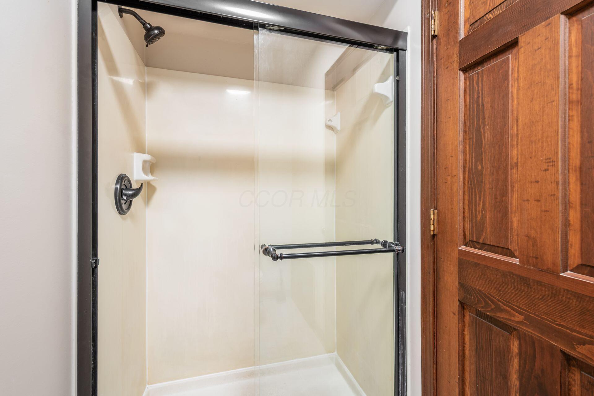 890 Pipestone Drive
